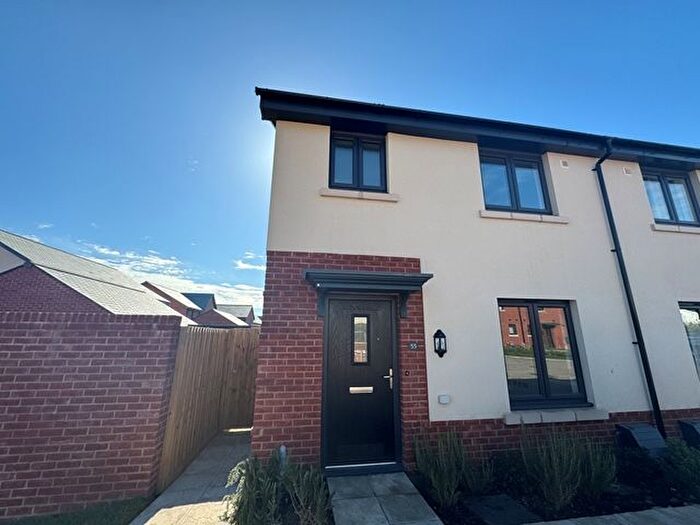 3 Bedroom Semi-detached House To Rent In Marine Drive Devon, Topsham, EX3
