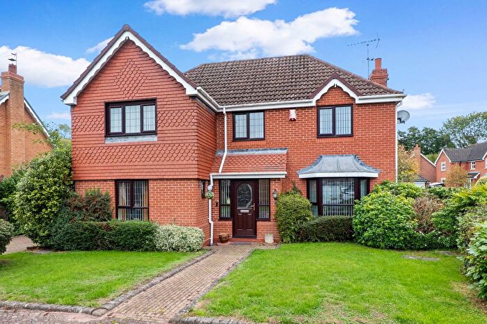 4 Bedroom Detached House For Sale In Balmoral Close, Fernhill Heath, Worcester., WR3