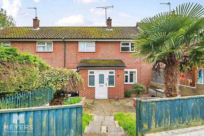 3 Bedroom Terraced House For Sale In Higher Wood, Bovington, BH20