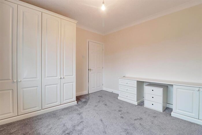 2 Bedroom Apartment To Rent In Crowther Way, Swanland, North Ferriby, HU14