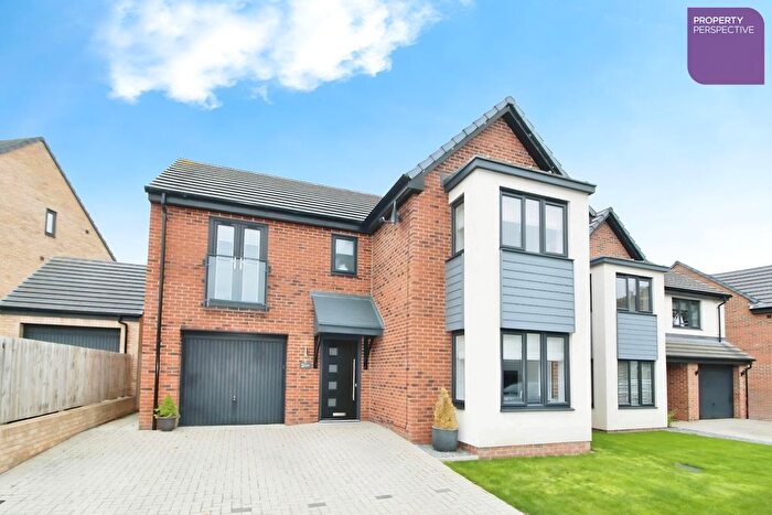 4 Bedroom Detached House For Sale In Celandene Gardens, Sunderland, SR3