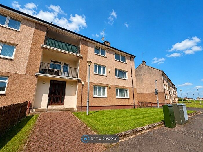 2 Bedroom Flat To Rent In Garry Drive, Paisley, PA2