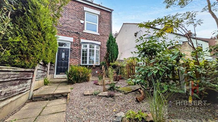 3 Bedroom End Of Terrace House To Rent In Peacefield, Marple, SK6