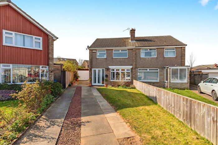 3 Bedroom Semi-Detached House For Sale In Hesleden Avenue, Middlesbrough, TS5