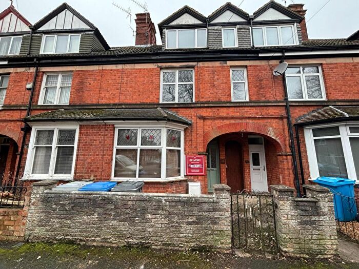 4 Bedroom Terraced House To Rent In The Grove, Kettering, NN15