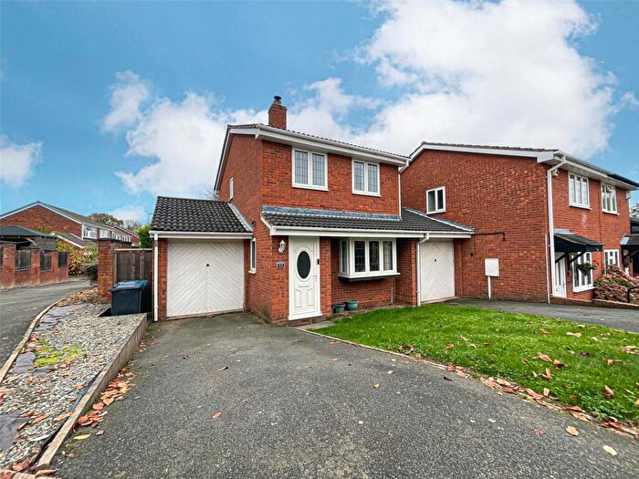 3 Bedroom Link Detached House For Sale In Furness, Glascote, Tamworth, Staffordshire, B77