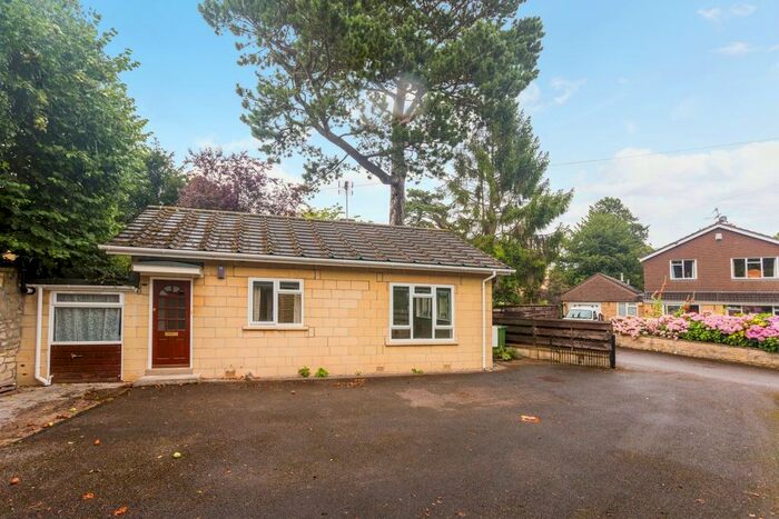 1 Bedroom Bungalow To Rent In Park Gardens, Bath, BA1