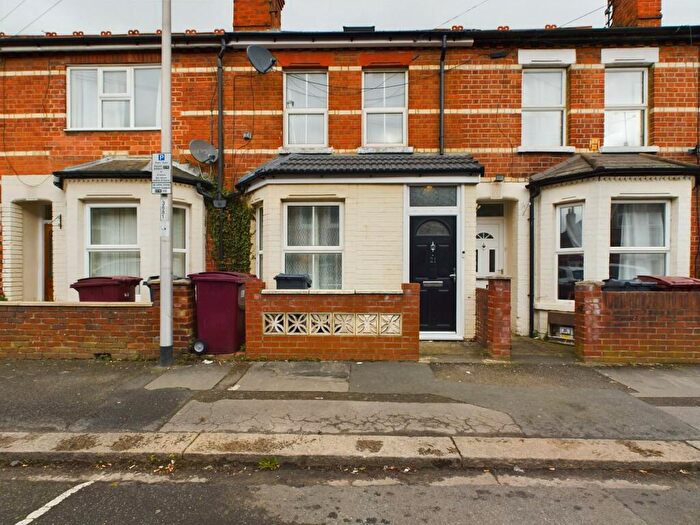 4 Bedroom Terraced House To Rent In Wilton Road, Reading, RG30