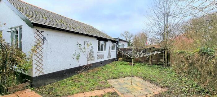3 Bedroom Bungalow To Rent In Warminster Road, Stapleford, Salisbury, SP3