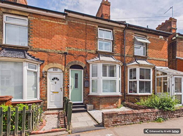 3 Bedroom Terraced House For Sale In High Street, Halling, Rochester, ME2
