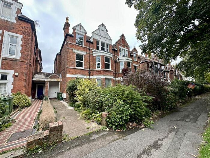 2 Bedroom Flat To Rent In Bouverie Road West, Folkestone, CT20