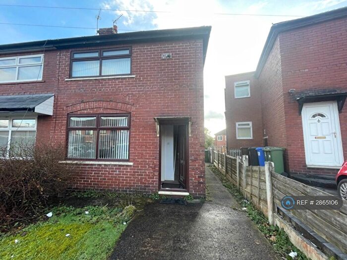2 Bedroom Semi Detached House To Rent In Alderley Street, Ashton-Under-Lyne, OL6