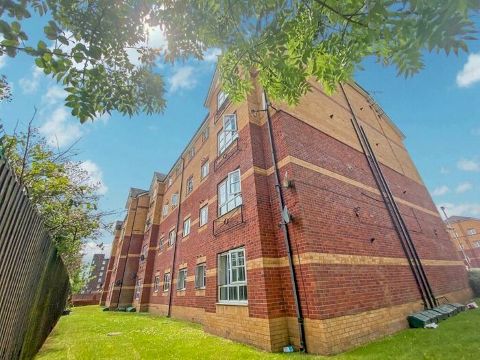 2 Bedroom Flat To Rent In Little Bolton Terrace, Salford, M5