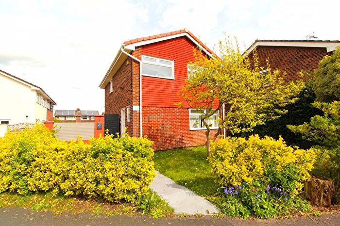 3 Bedroom Detached House For Sale In Martin Close, Patchway, Bristol, BS34