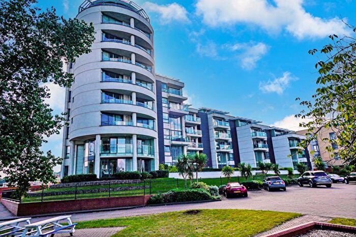 4 Bedroom Penthouse To Rent In Pier Road, Gillingham, ME7