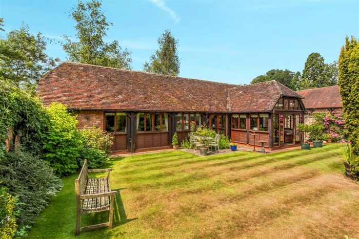 3 Bedroom Barn Conversion For Sale In The Old Farmyard, Paxford, Chipping Campden, GL55