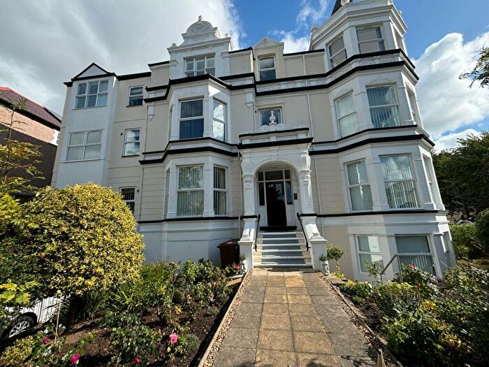 2 Bedroom Apartment For Sale In Trinity Square, Llandudno, LL30