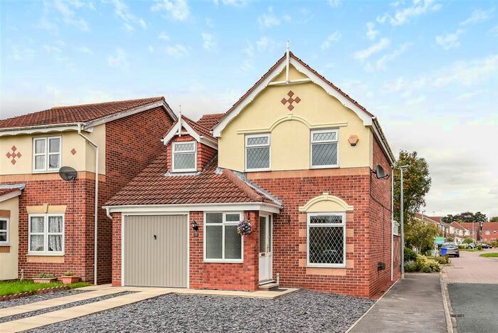 3 Bedroom Detached House To Rent In Dorrington Close, Pocklington, York, YO42