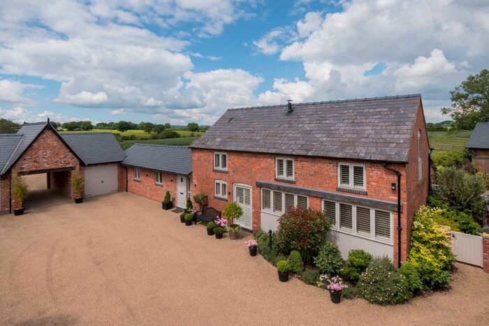 4 Bedroom Barn Conversion For Sale In Springe Lane, Chorley, CW5