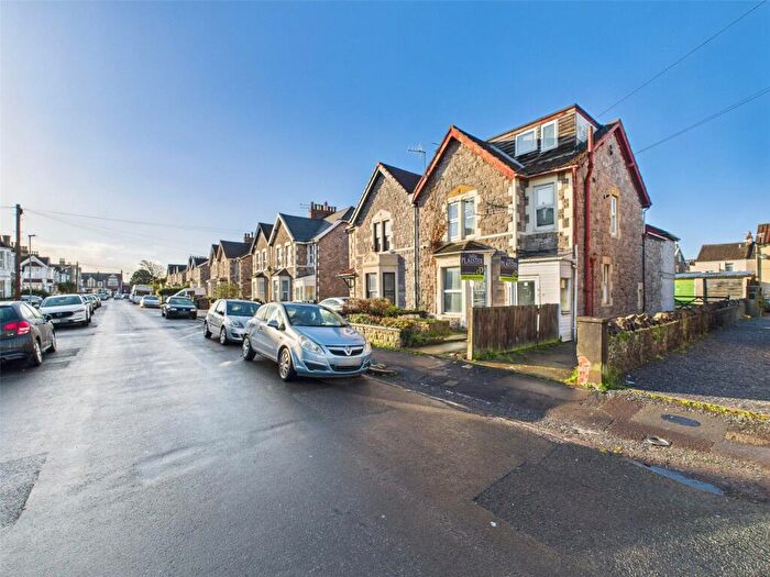 1 Bedroom Flat For Sale In Swiss Road, Weston-super-Mare, North Somerset, BS23