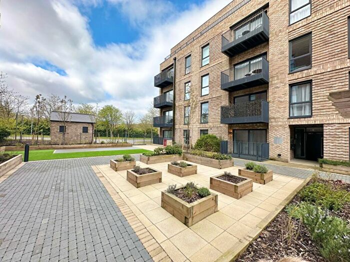 1 Bedroom Flat To Rent In Canal Street, Campbell Park, MK9