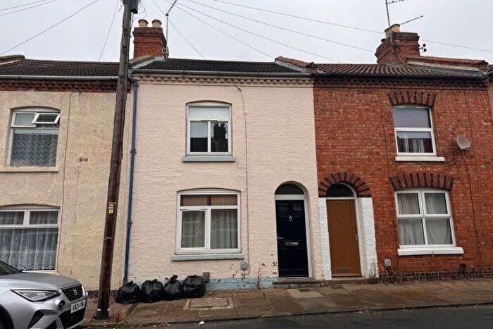 2 Bedroom Terraced House To Rent In Poole Street, Northampton, NN1
