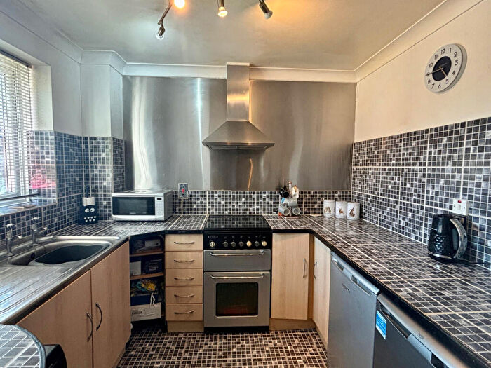 2 Bedroom End Of Terrace House For Sale In Capel Drive, Felixstowe, IP11