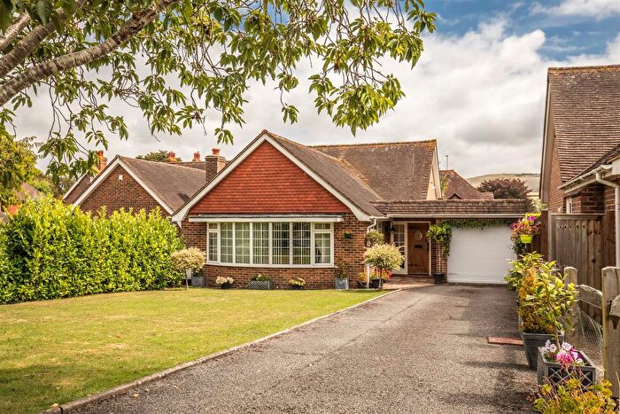 2 Bedroom Detached Bungalow For Sale In Smugglers Close, Alfriston, Polegate, BN26