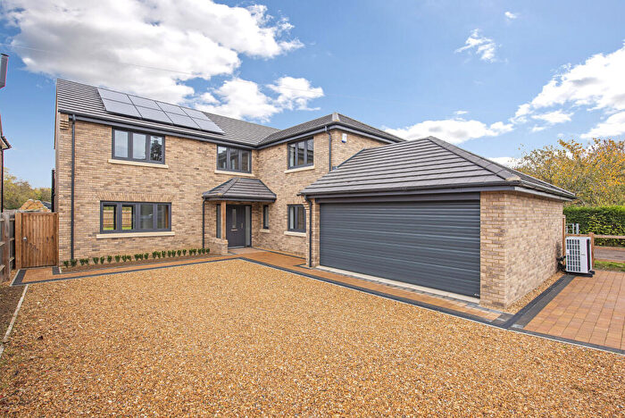 4 Bedroom Detached House For Sale In Biggleswade Road, Dunton, Biggleswade, Bedfordshire, SG18