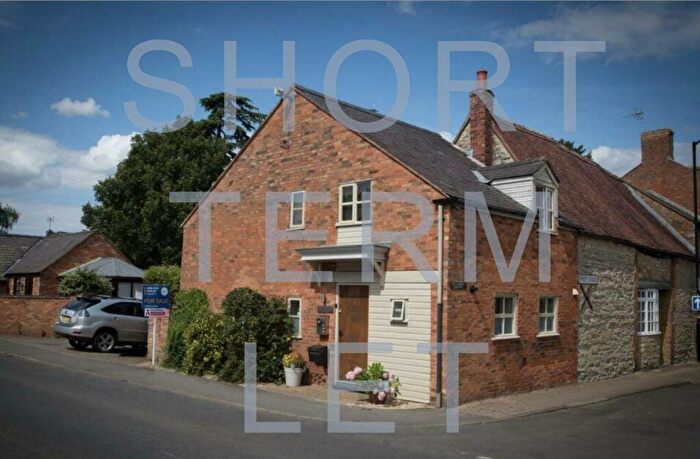 2 Bedroom Semi-Detached House To Rent In Sheep Street, Shipston-on-Stour, CV36
