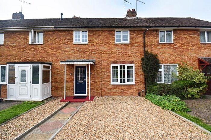 2 Bedroom Terraced House To Rent In Stratfield Road, Basingstoke, RG21