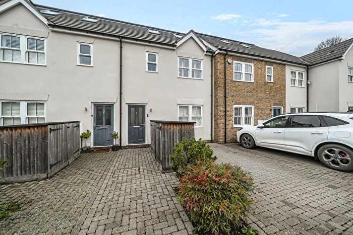 3 Bedroom Terraced House For Sale In Palace Road, Bromley, BR1