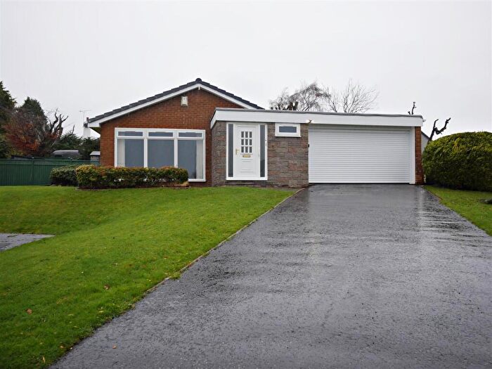 3 Bedroom Detached Bungalow To Rent In Blair Gardens, Torrance, Glasgow, G64