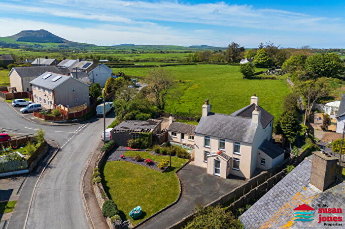 4 Bedroom Detached House For Sale In Lon Cyttun, Morfa Nefyn, LL53