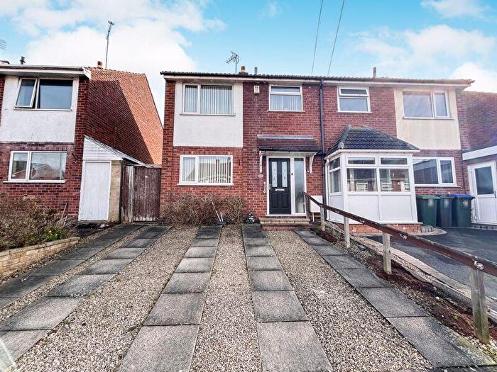 3 Bedroom Semi-Detached House For Sale In Newton Gardens, Great Barr, Birmingham, B43