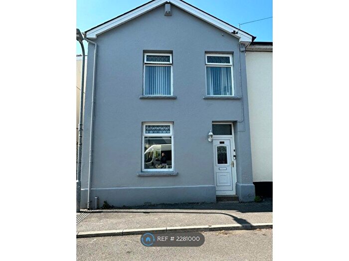 3 Bedroom End Of Terrace House To Rent In St. Helens Road, Abergavenny, NP7