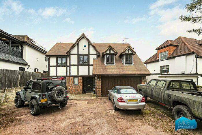 5 Bedroom Detached House To Rent In Watford Way, Mill Hill, London, NW7