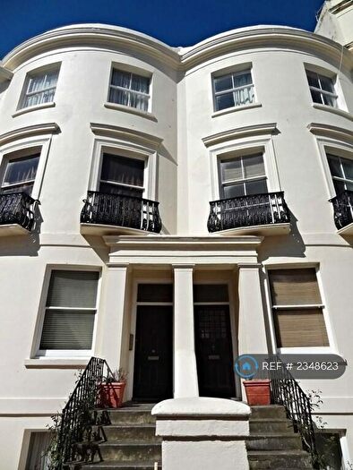 1 Bedroom Flat To Rent In Lansdowne Place, Hove, BN3
