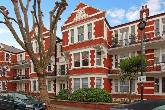 3 Bedroom Flat To Rent In Riverview Gardens, Castelnau, London, SW13