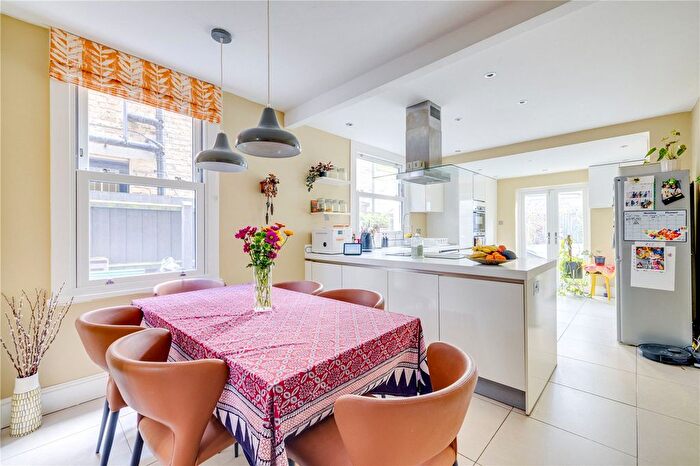 5 Bedroom Terraced House To Rent In Stephendale Road, London, SW6