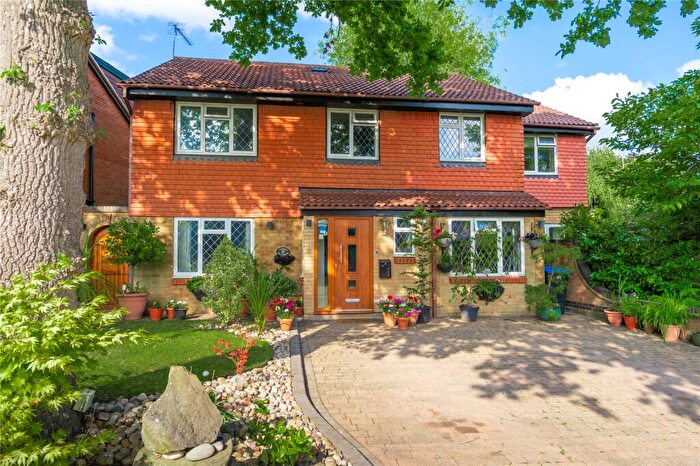 5 Bedroom Detached House For Sale In Russetts Close, Horsell, GU21
