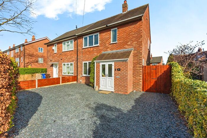 2 Bedroom Semi Detached House For Sale In Boxhill Drive, Manchester, Greater Manchester, M23