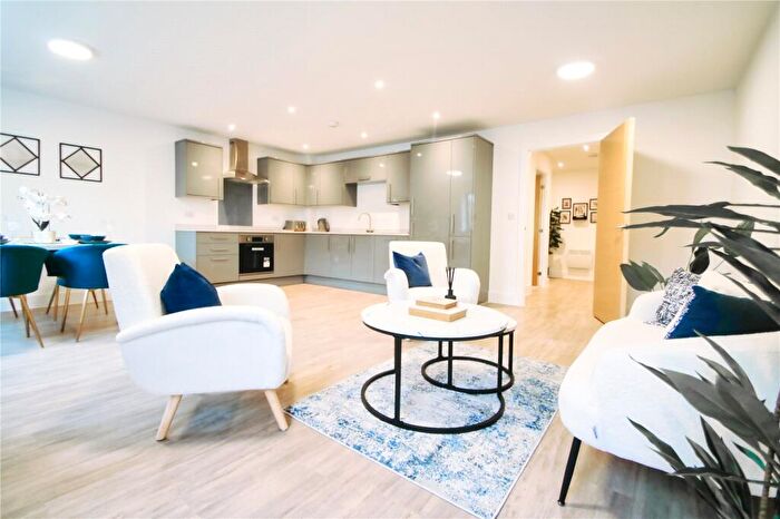 2 Bedroom Apartment To Rent In Blossom Court, Blossomfield Road, Solihull, West Midlands, B91