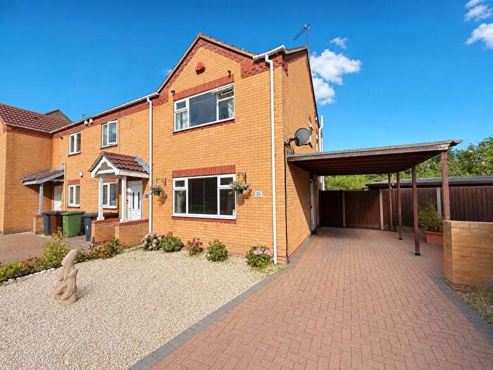 2 Bedroom Semi-Detached House For Sale In Sixfield Close, Lincoln, LN6