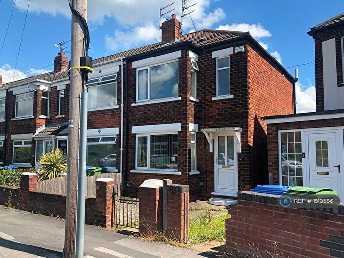 2 Bedroom End Of Terrace House To Rent In Aston Road, Willerby, Hull, HU10
