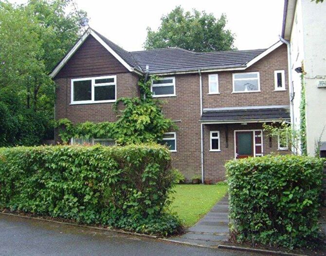 2 Bedroom Apartment To Rent In Ivy Mews, West Didsbury, Manchester, M20
