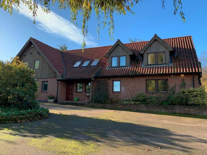 4 Bedroom Detached House To Rent In Micklebarrow Hill, Averham, Newark NG23