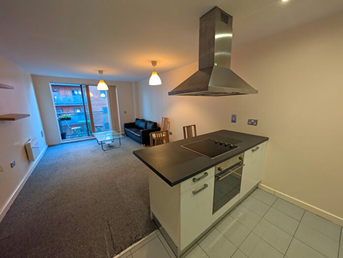 2 Bedroom Flat To Rent In B Melia House, Manchester, M4