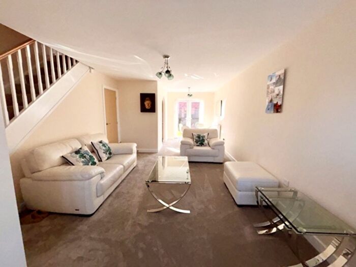 2 Bedroom Terraced House To Rent In Lawnhurst Close, Cheadle Hulme, SK8