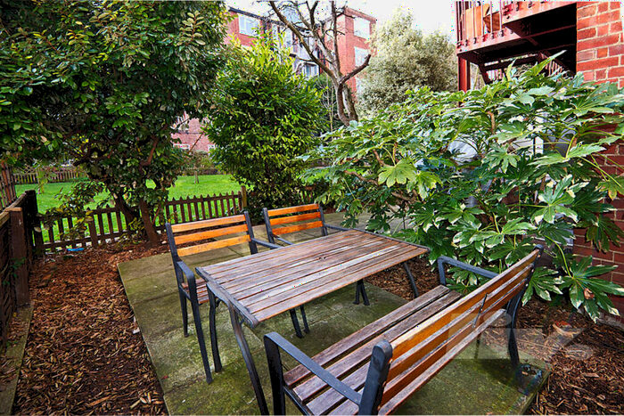 2 Bedroom Flat To Rent In Charlbert Court, Charlbert Street, St Johns Wood, NW8